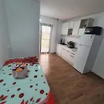 Hébergement de vacances Casa Rizea *